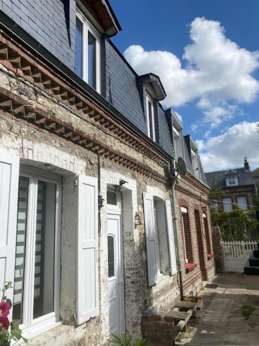 Yport, Maison De Pecheur Avec Jolie Terrasse. Exterior photo